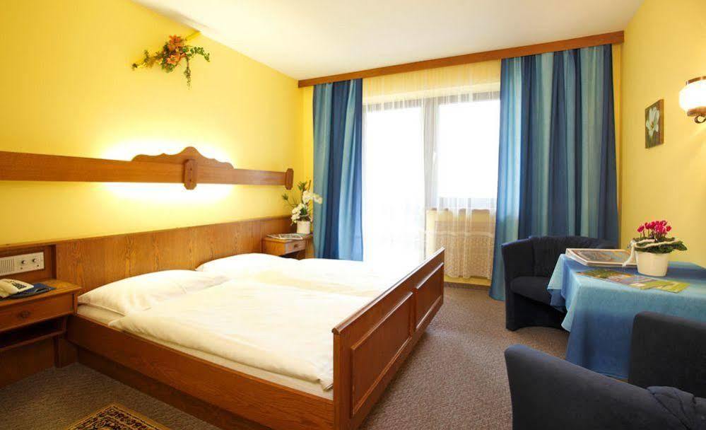 Hotel Boehmerwaldhof Ulrichsberg Ngoại thất bức ảnh